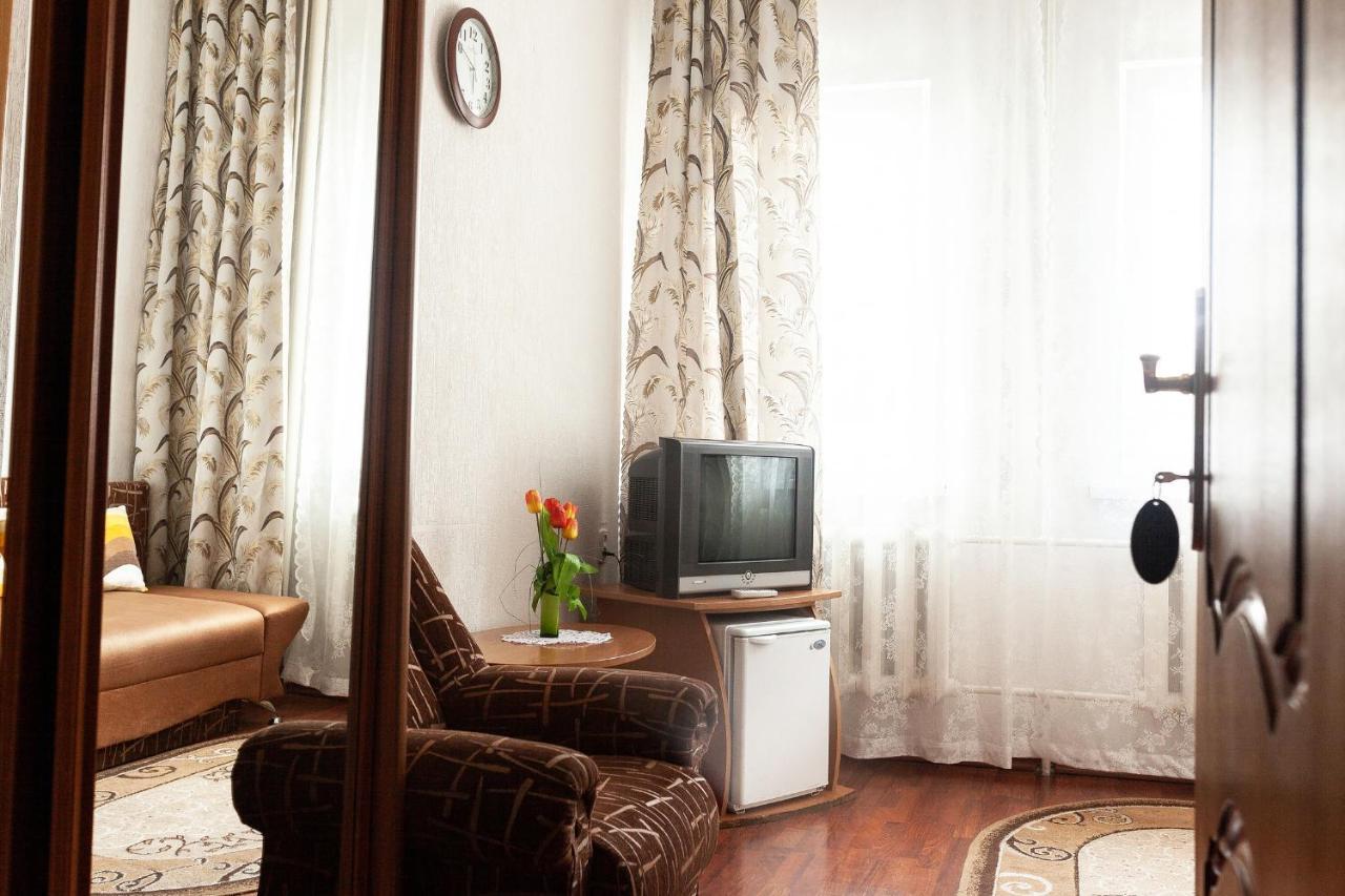 Gostinitsa "Elen" Hotel Shchuchyn Luaran gambar
