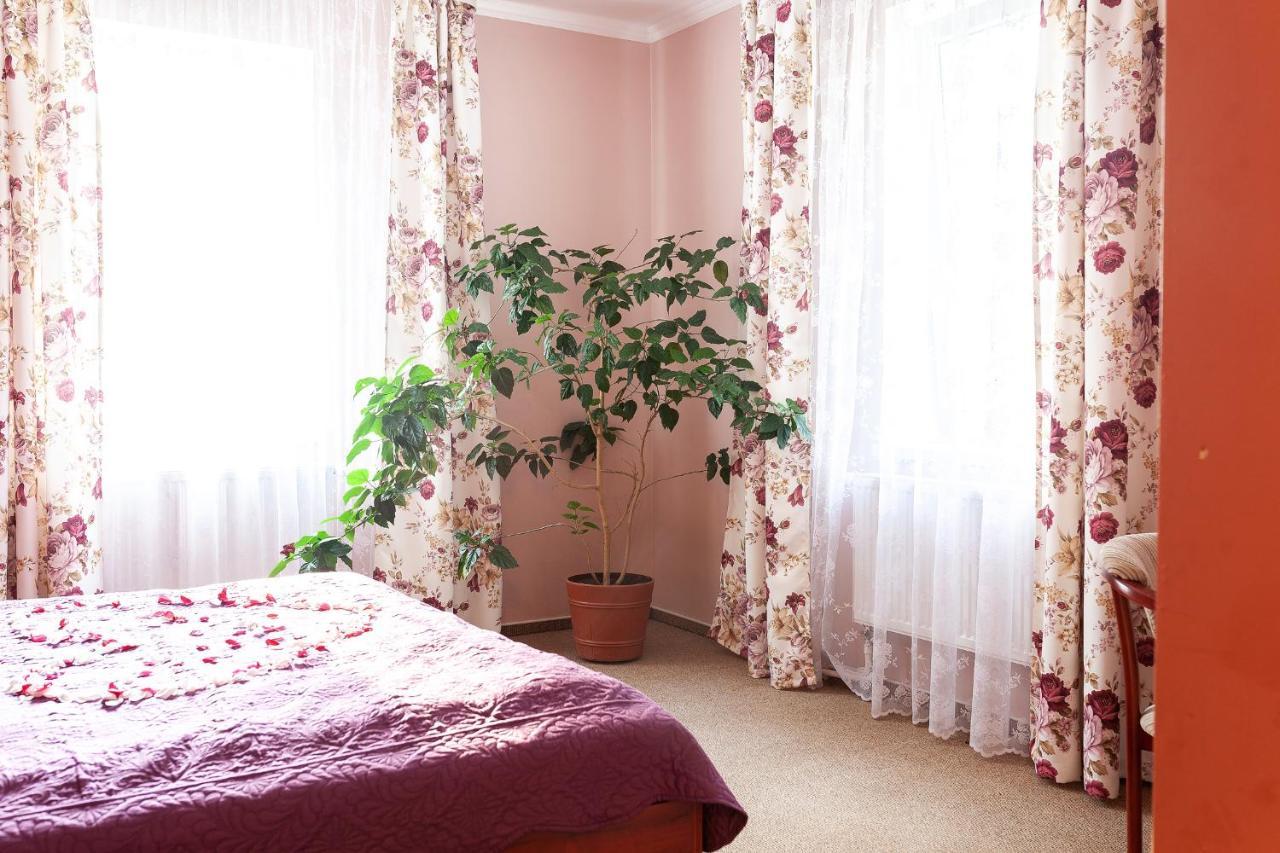 Gostinitsa "Elen" Hotel Shchuchyn Luaran gambar